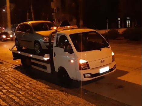 Guinchos na Rua Coronel Dulcídio