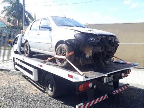 Serviço de Guincho na Rua Coronel Dulcídio