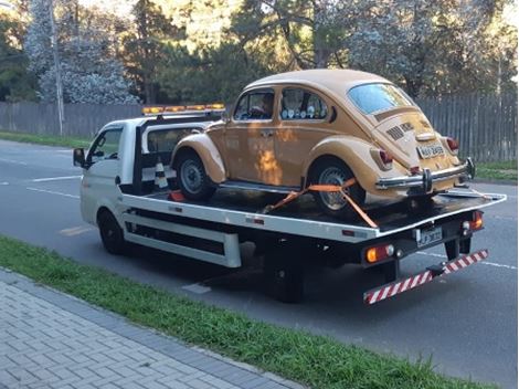 Auto Socorro na Rua Justo Manfron