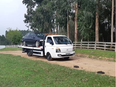 Empresa de Guincho no Campo Comprido